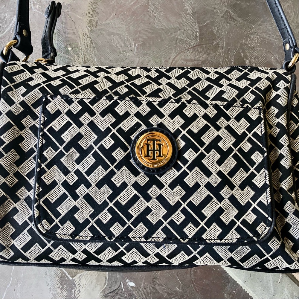 Vintage Black and White Tommy Hilfiger Small Bag Purse
